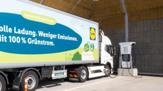 Lidl Austria Logistics Awards with ABB E-mobility Chargers